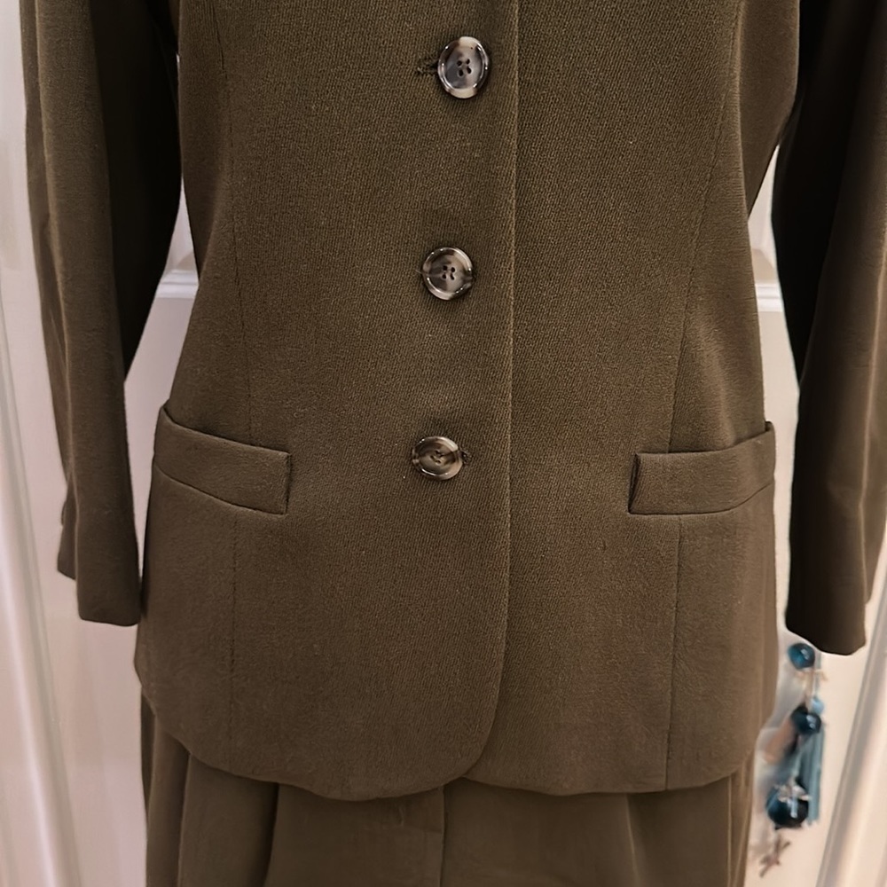 Burberrys Vintage Olive Green Wool Blend Pant Suit 6-10 - Picture 5 of 16